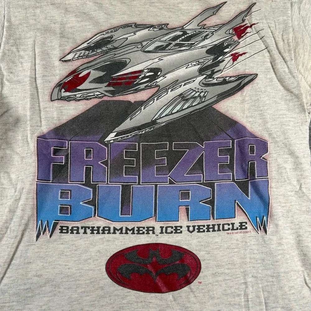 Vintage DC Comics Kids XL Shirt Grey Batman Bathammer 90s Freezer Burn 1997 DC